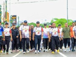 Hadiri HUT Bhayangkara, Gebernur ASR Long March bersama Masyarakat Sultra